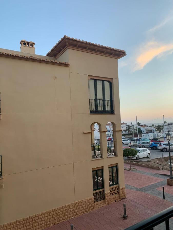 Apartamento Tiyoweh Nerja Exterior foto