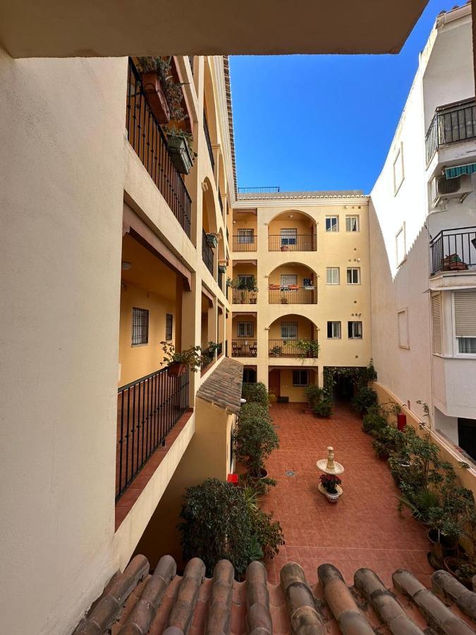 Apartamento Tiyoweh Nerja Exterior foto